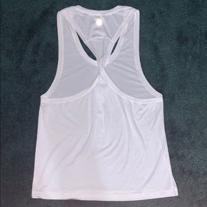 Twisted Back Lululemon tank